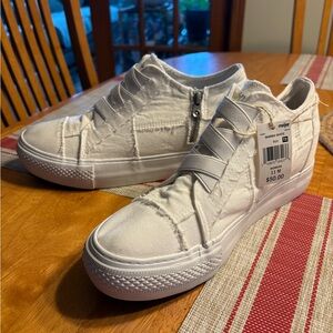 Women’s White High-Top Athletic Sneakers